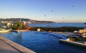 Bahia de Acapulco